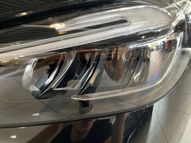 Mercedes-Benz B 200 Progressive Sedan