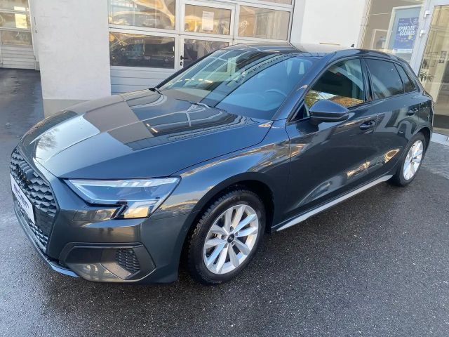 Audi A3 30 TFSI Sedan