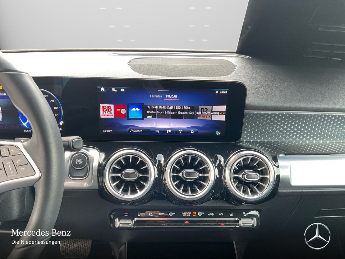 Mercedes-Benz EQB 250