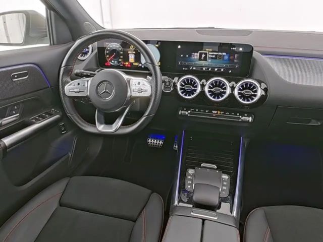 Mercedes-Benz EQA 300 4MATIC