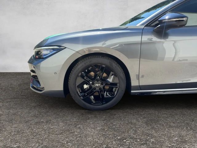 Volkswagen Passat DSG R-Line Variant