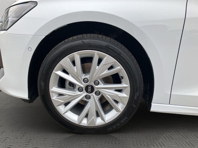 Audi A3 30 TFSI S-Tronic Sedan