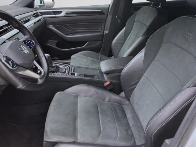 Volkswagen Arteon 2.0 TSI DSG R-Line