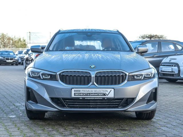 BMW 320 320e Sport Line Touring