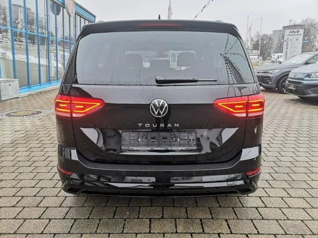 Volkswagen Touran 1.5 TSI DSG Highline R-Line