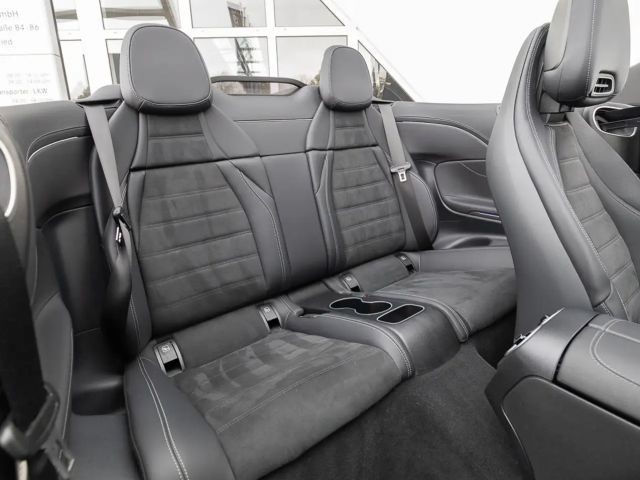 Mercedes-Benz CLE 200 Cabriolet ACC LED Navi SHZ Winterp. Kam.