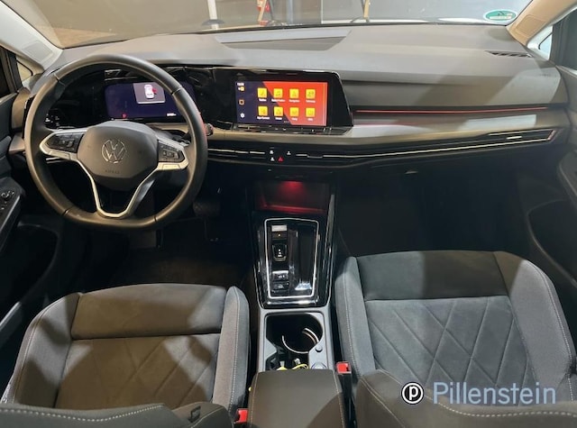 Volkswagen Golf DSG Style