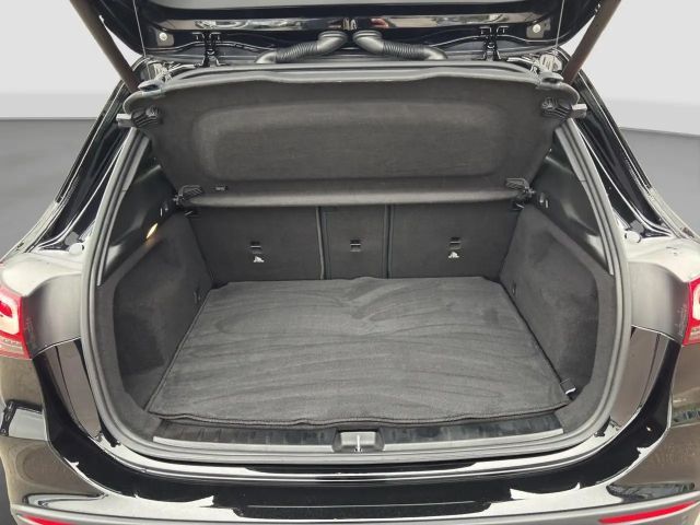 Mercedes-Benz GLA 200 AMG Line GLA 200 d