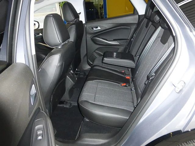 Opel Grandland X 1.2 Matrixlicht,el.Heckk.,Navi,AHZV.,360°Kamera