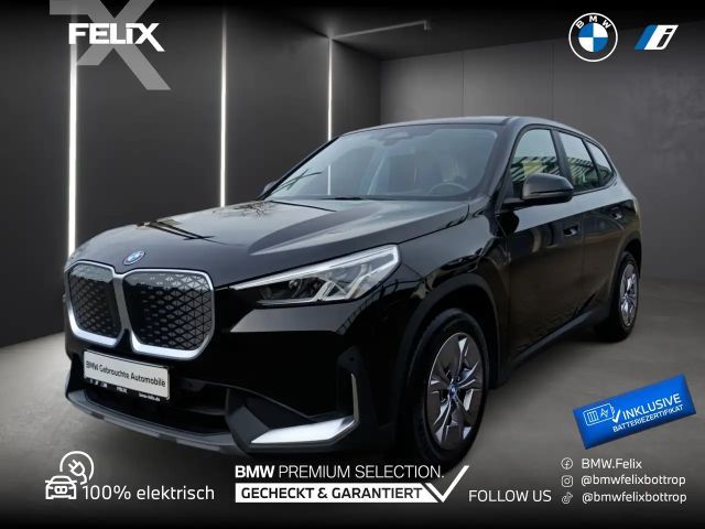 BMW iX1 xDrive30