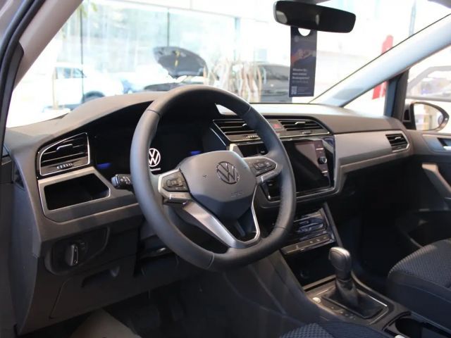 Volkswagen Touran DSG