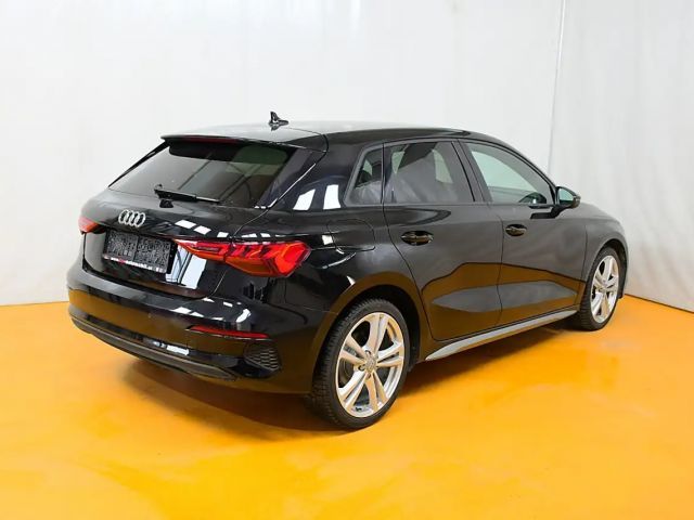 Audi A3 30 TFSI S-Tronic Sedan
