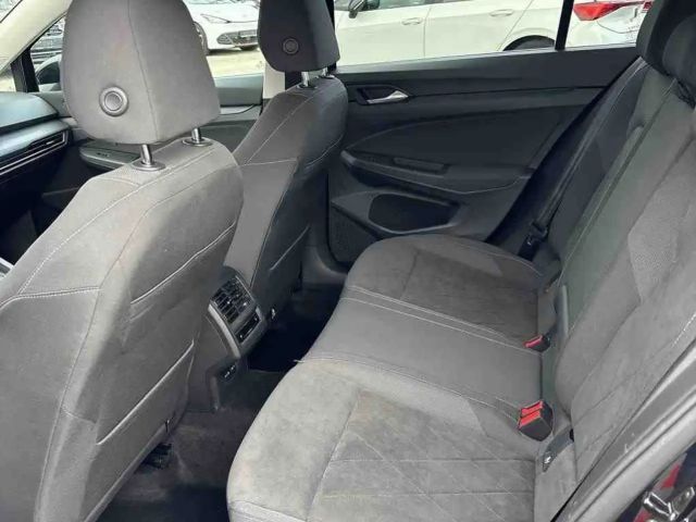 Volkswagen Golf 2.0 TDI DSG Style