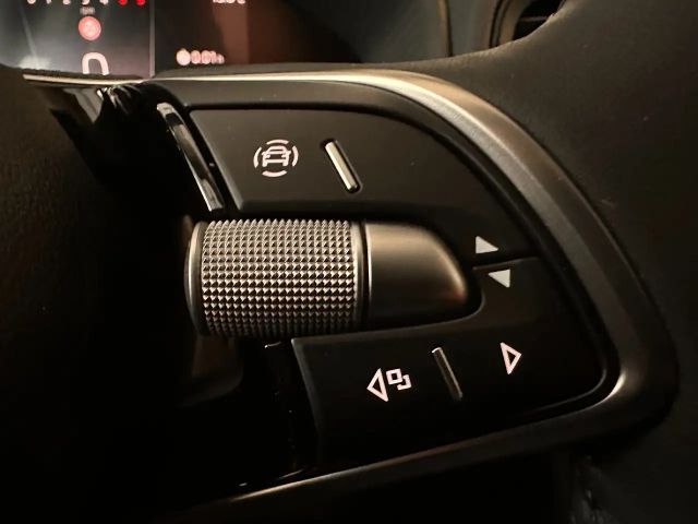 Skoda Karoq Edition 130 DSG*AHK*Rückfahrk*Frontscheibenheiz