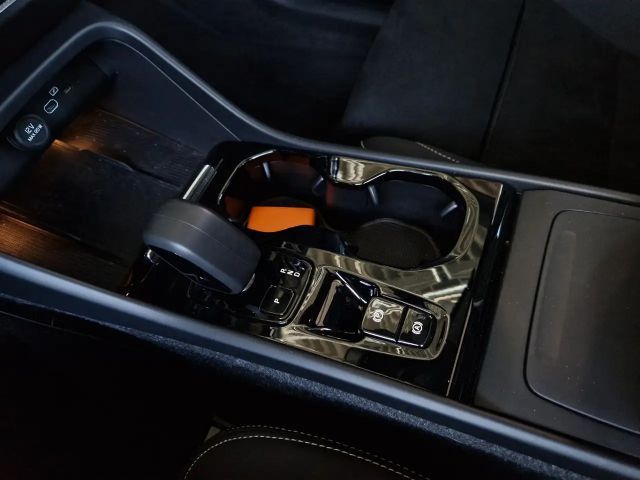 Volvo XC40 Dark Ultra