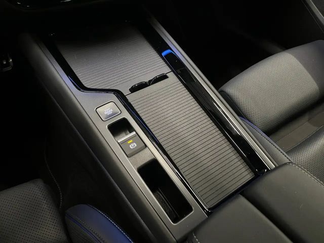 Volkswagen Passat 4Motion R-Line Variant