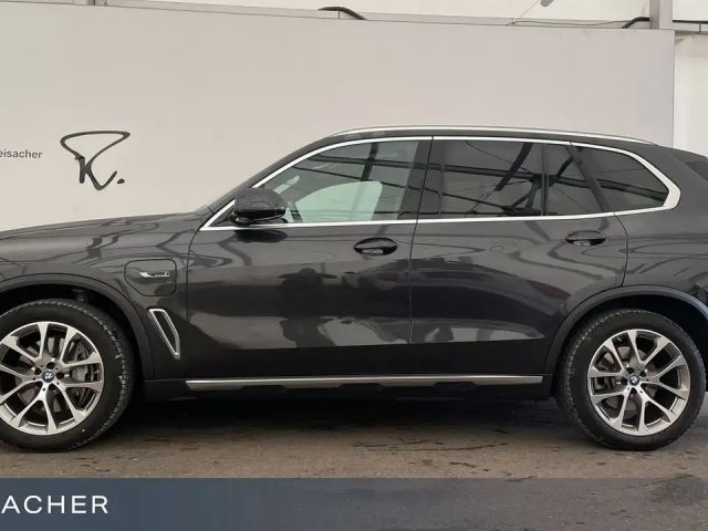 BMW X5 xDrive45e