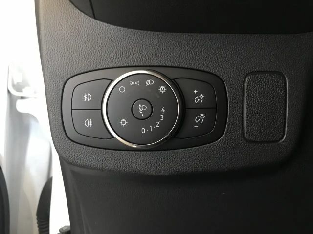 Ford Puma EcoBoost Titanium