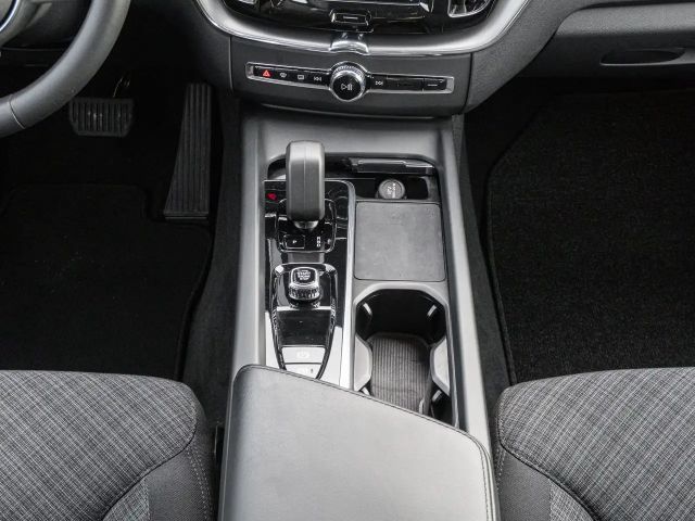Volvo XC60 Core