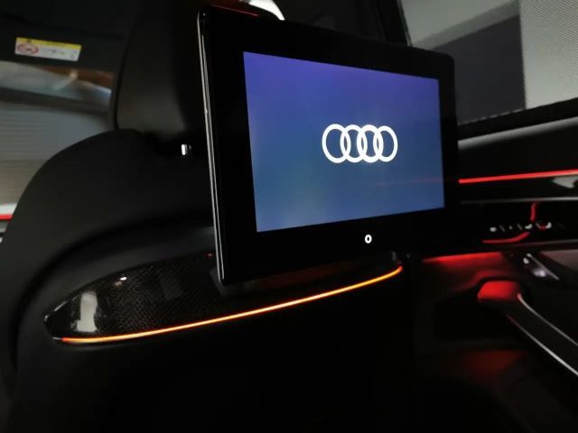 Audi A8 S-Line