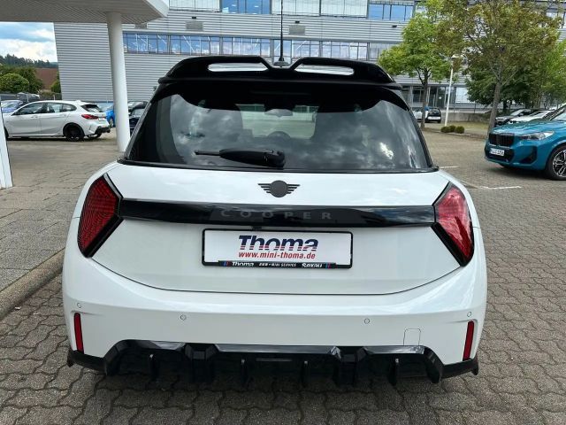 MINI Cooper John Cooper Works Trim + Package M +RFK