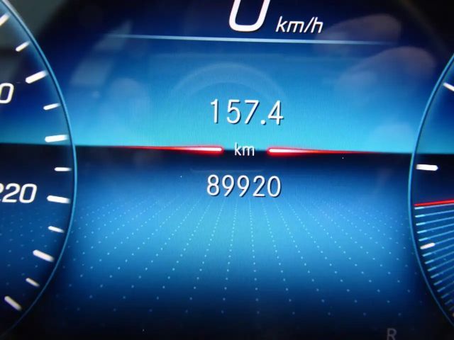 Mercedes-Benz GLA 180 GLA 180 d