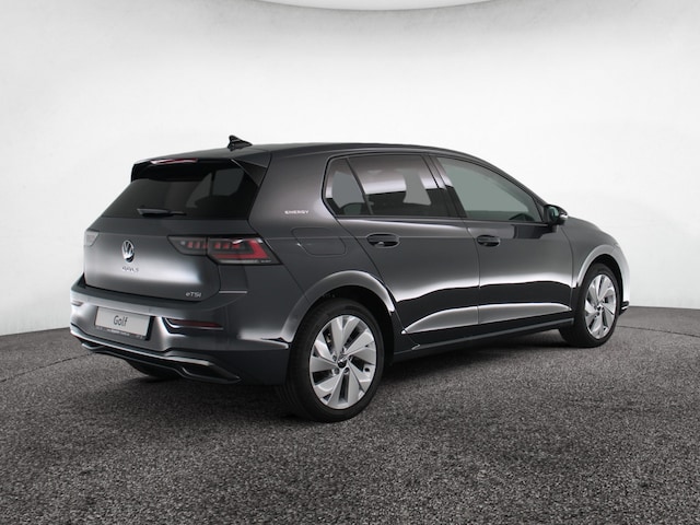 Volkswagen Golf 1.5 eTSI Golf VIII Life