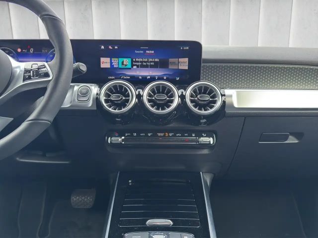 Mercedes-Benz EQB 300 4MATIC Progressive