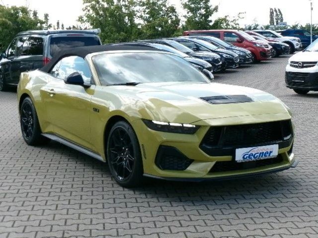 Ford Mustang Convertible GT 5.0 V8