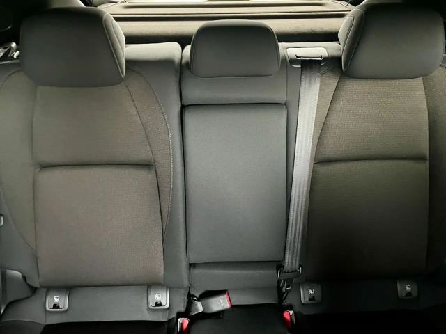 Mazda 3 2.5L Exclusive-line