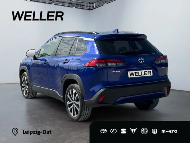Toyota Corolla Cross Hybride Team D