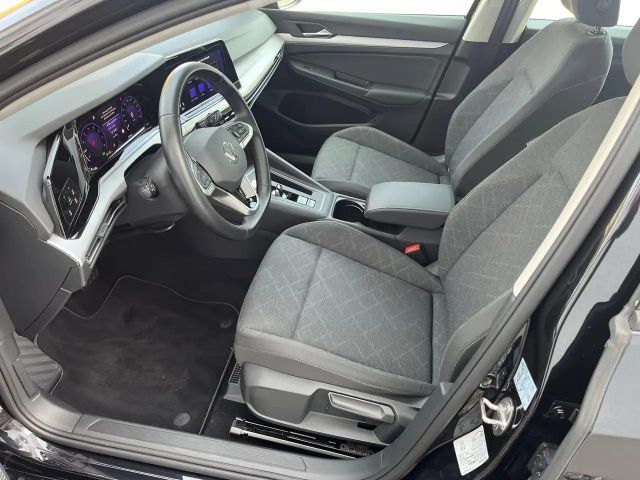 Volkswagen Golf DSG Golf VIII Life Variant