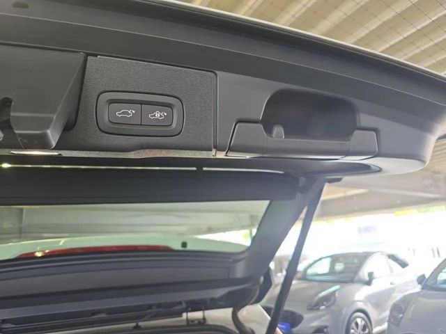 Volvo XC60 Geartronic Momentum