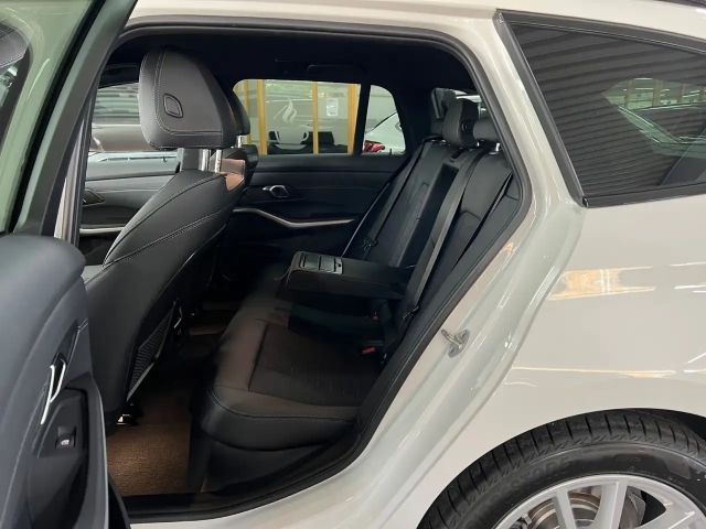 BMW 318 318d Touring