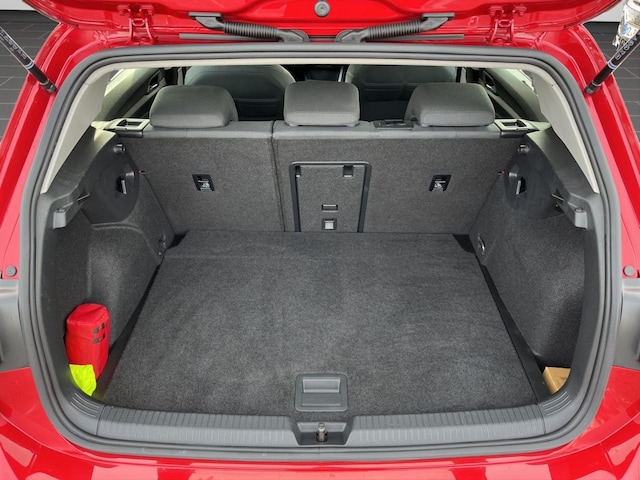 Volkswagen Golf 1.5 eTSI Golf VIII Style