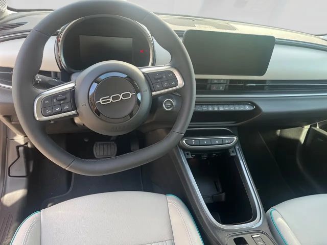 Fiat 600e La Prima