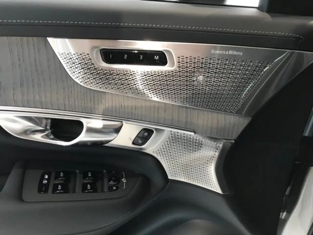 Volvo XC90 Dark T8 Ultra