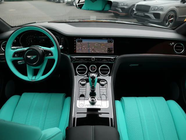 Bentley Continental GT Hybrid V8