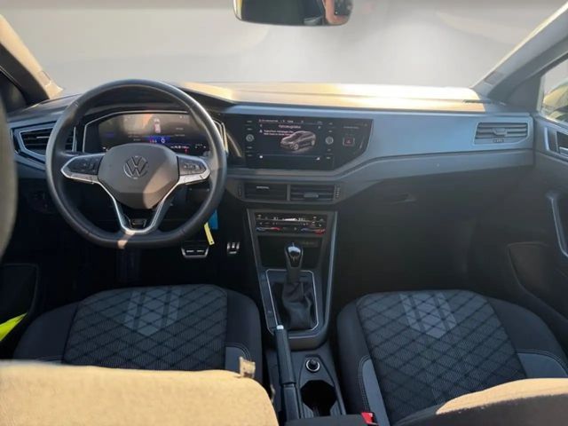 Volkswagen Taigo 1.0 TSI DSG R-Line