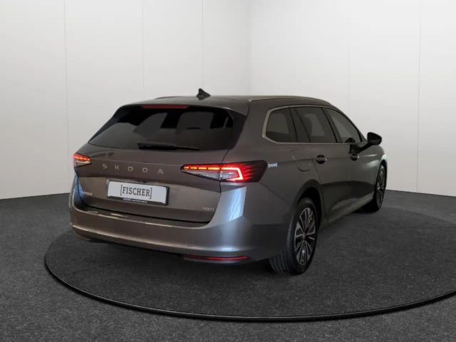 Skoda Superb 2.0 TDI 4x4 Combi Selection