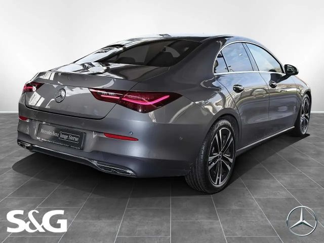 Mercedes-Benz CLA 180 Coupé