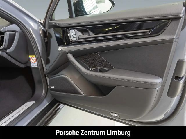 Porsche Panamera 4 E-Hybrid
