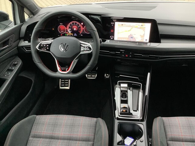 Volkswagen Golf 2.0 TSI DSG GTI
