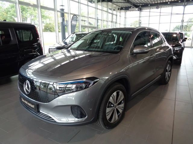 Mercedes-Benz EQA 300