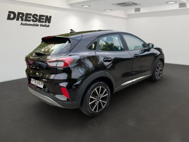 Ford Puma EcoBoost Titanium