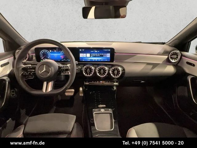 Mercedes-Benz A 200 AMG Line