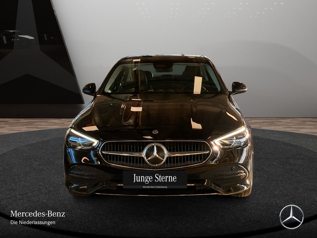 Mercedes-Benz C 180 AVANTGARDE Sedan