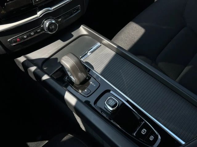 Volvo XC60 Geartronic Momentum