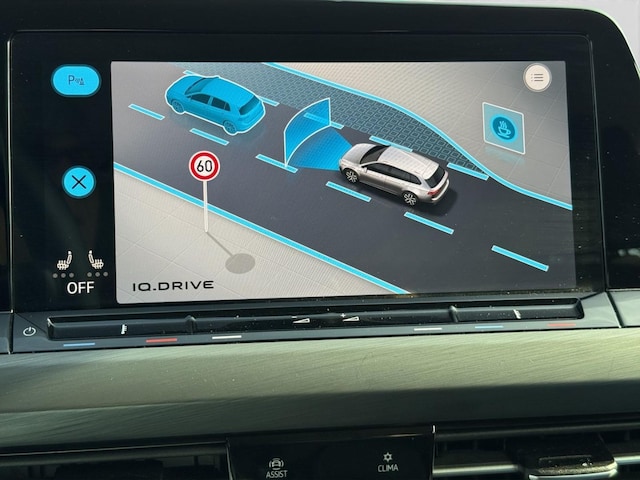 Volkswagen Golf 2.0 TDI DSG Style Variant