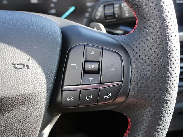 Ford Focus ST Line Wagon